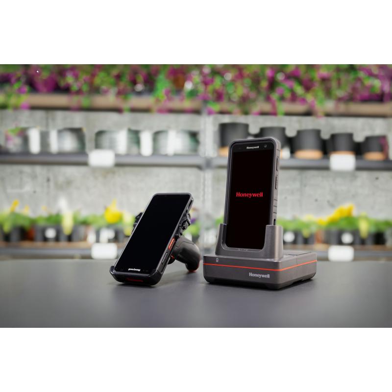 Honeywell CT70, 2D, FR, hot-swap, PTT, USB, BT, WLAN (Wi-Fi 7), NFC, GMS, RB